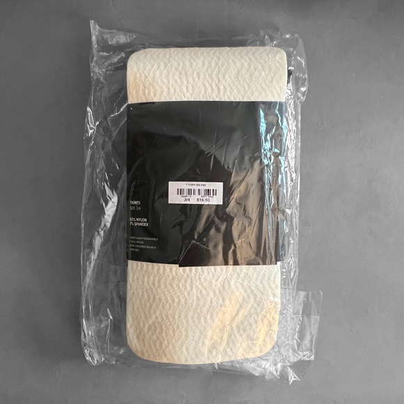 Cream Patterned Tights - Picture 3 of 5